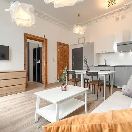 Kamienica Centrum Nr 13 Στσέτσιν